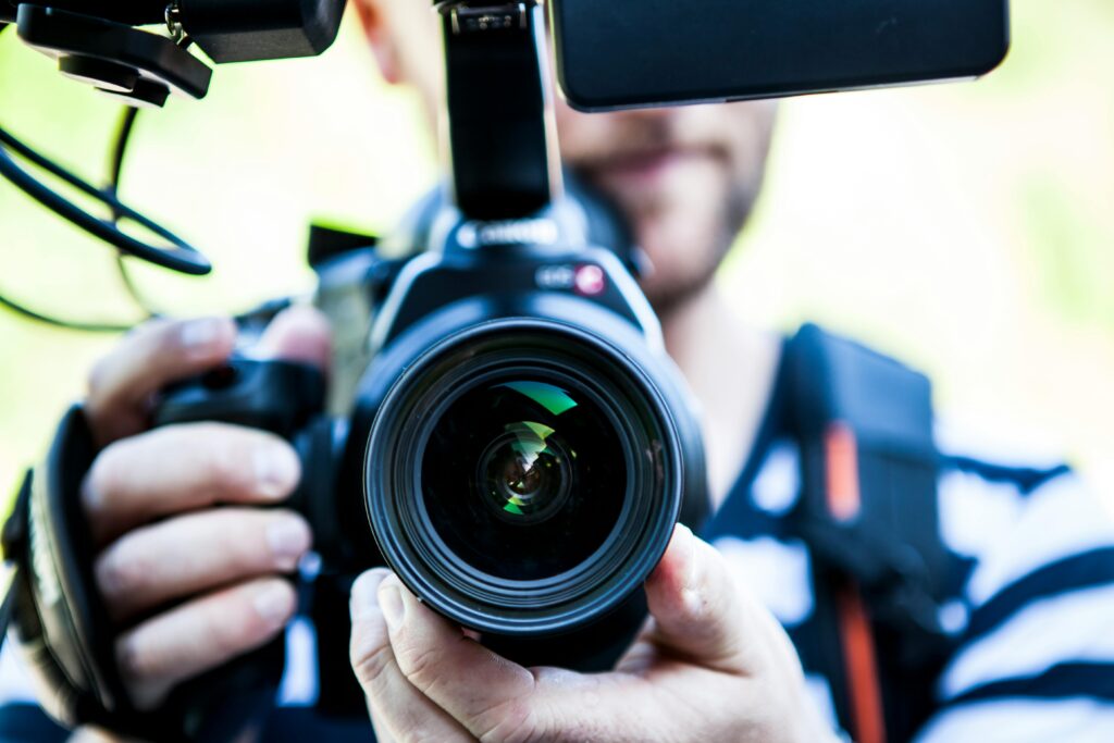 Benefits of Vlogging for Business