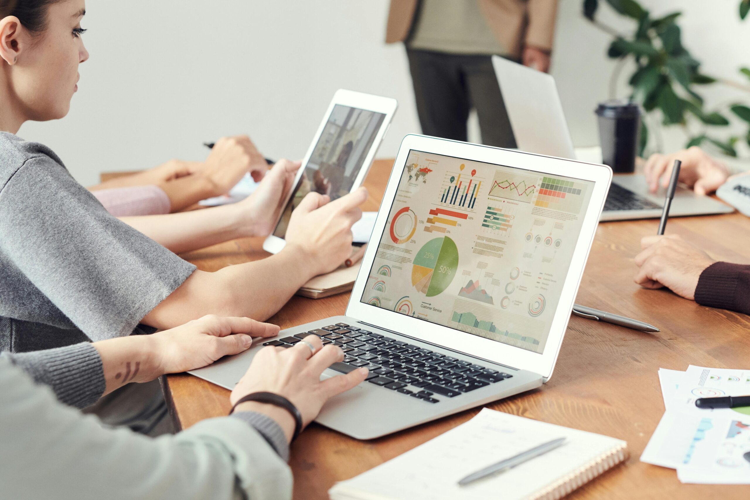 How to Analyze PPC Competitors (The Smart & Practical Way)