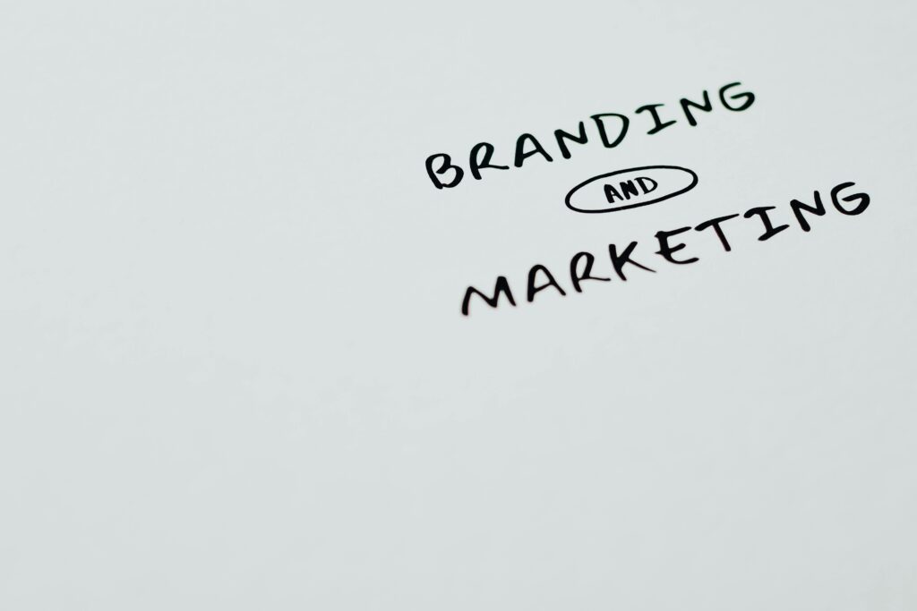 B2B SaaS Copywriting: A Complete Guide to Writing that Converts