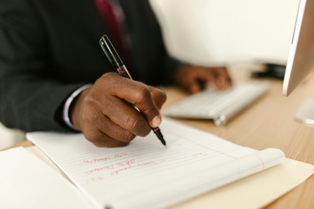 12 key characteristics of effective business writing